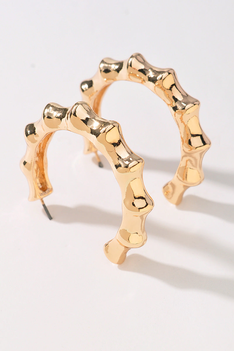 GEOMETRIC SHAPE BOLD METAL HOOP EARRINGS