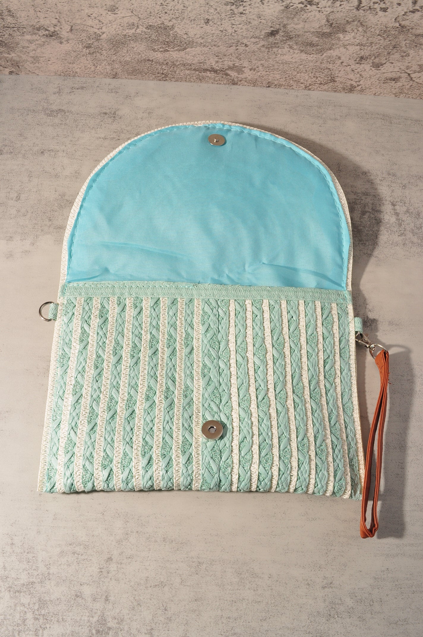 COLOR STRIPED TWO TONE CLUTCH & CROSSBODY BAG