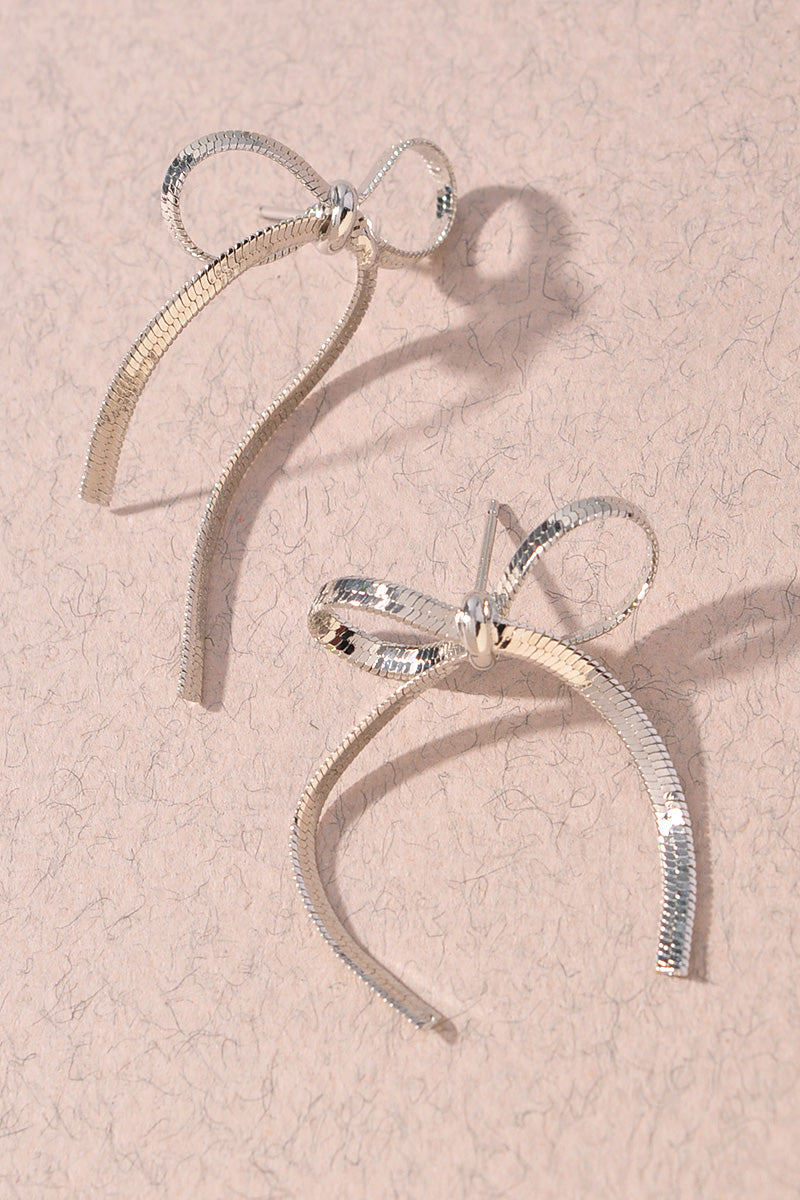 GOLD DIPPED METAL RIBBON POST EARRINGS