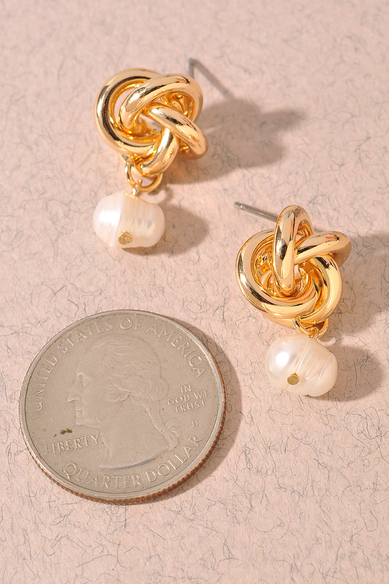 KNOT MT POST FRESHWATER PEARL EARRINGS