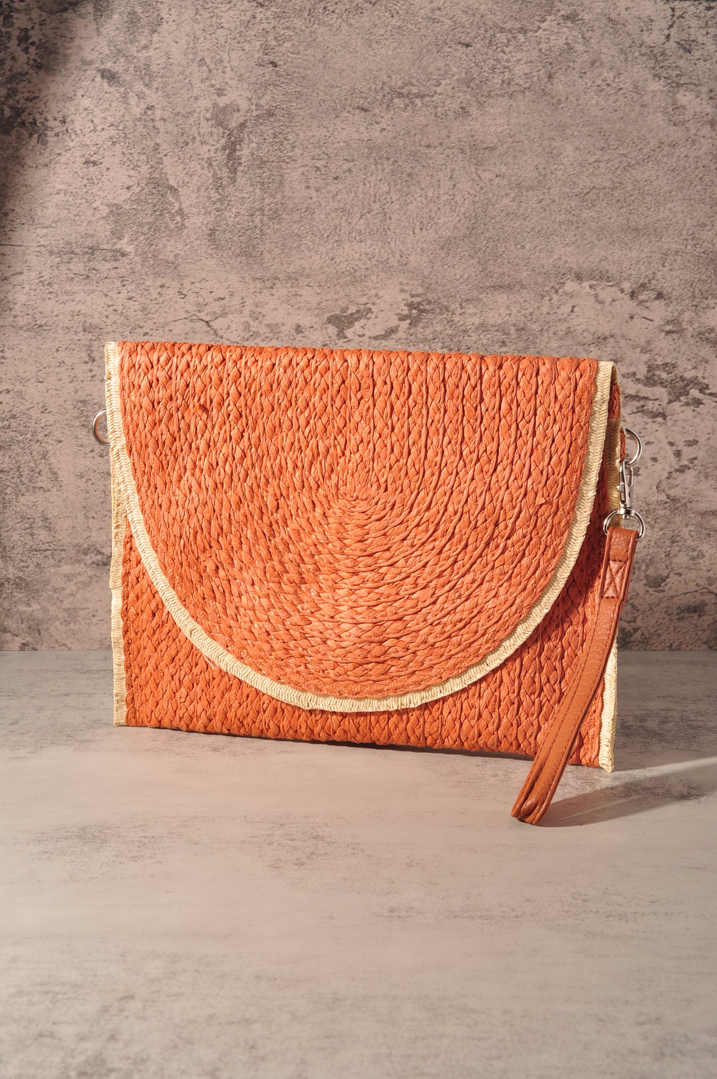 FRAYED TRIM TWO TONE STRAW CLUTCH
