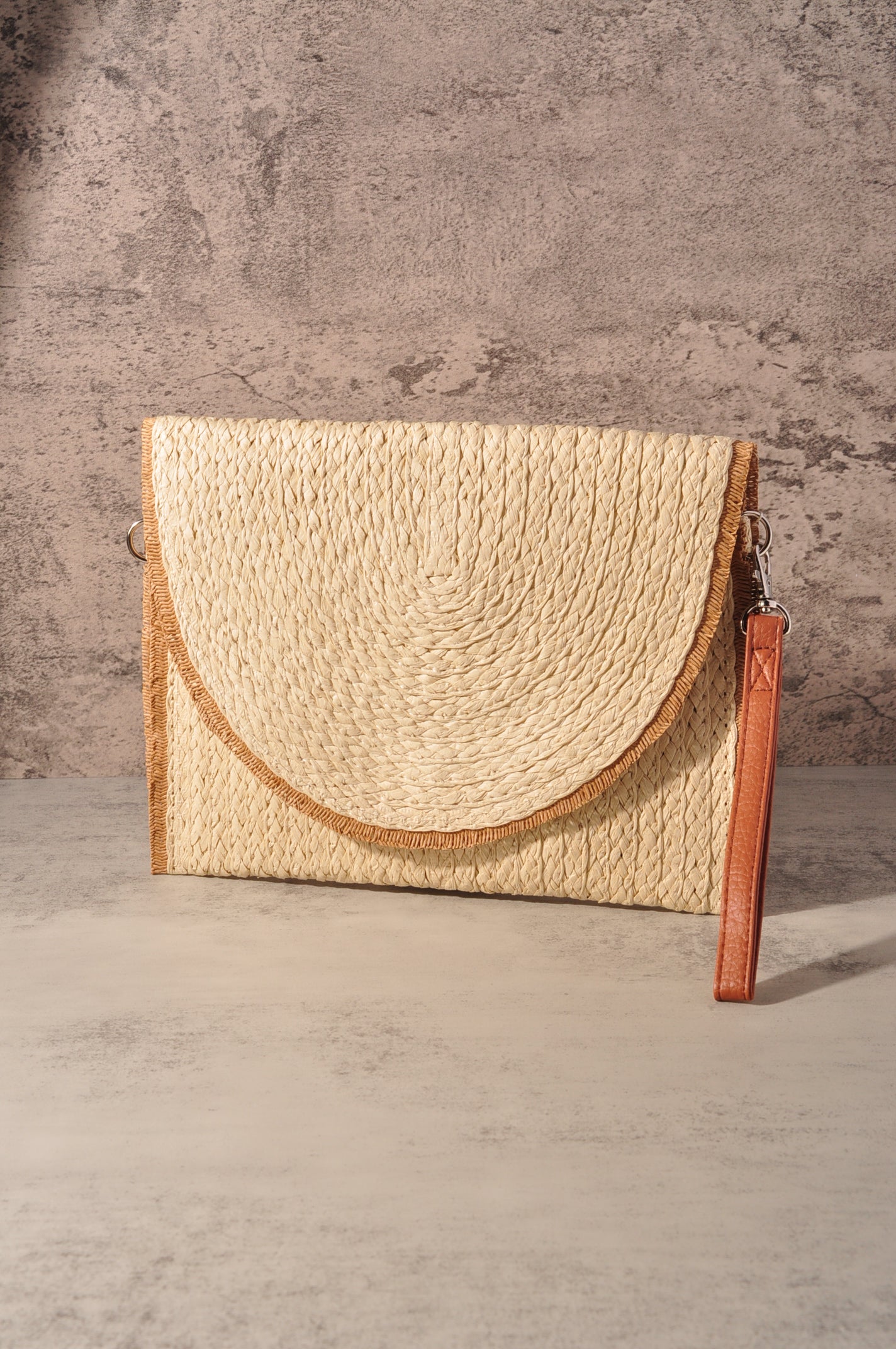 FRAYED TRIM TWO TONE STRAW CLUTCH